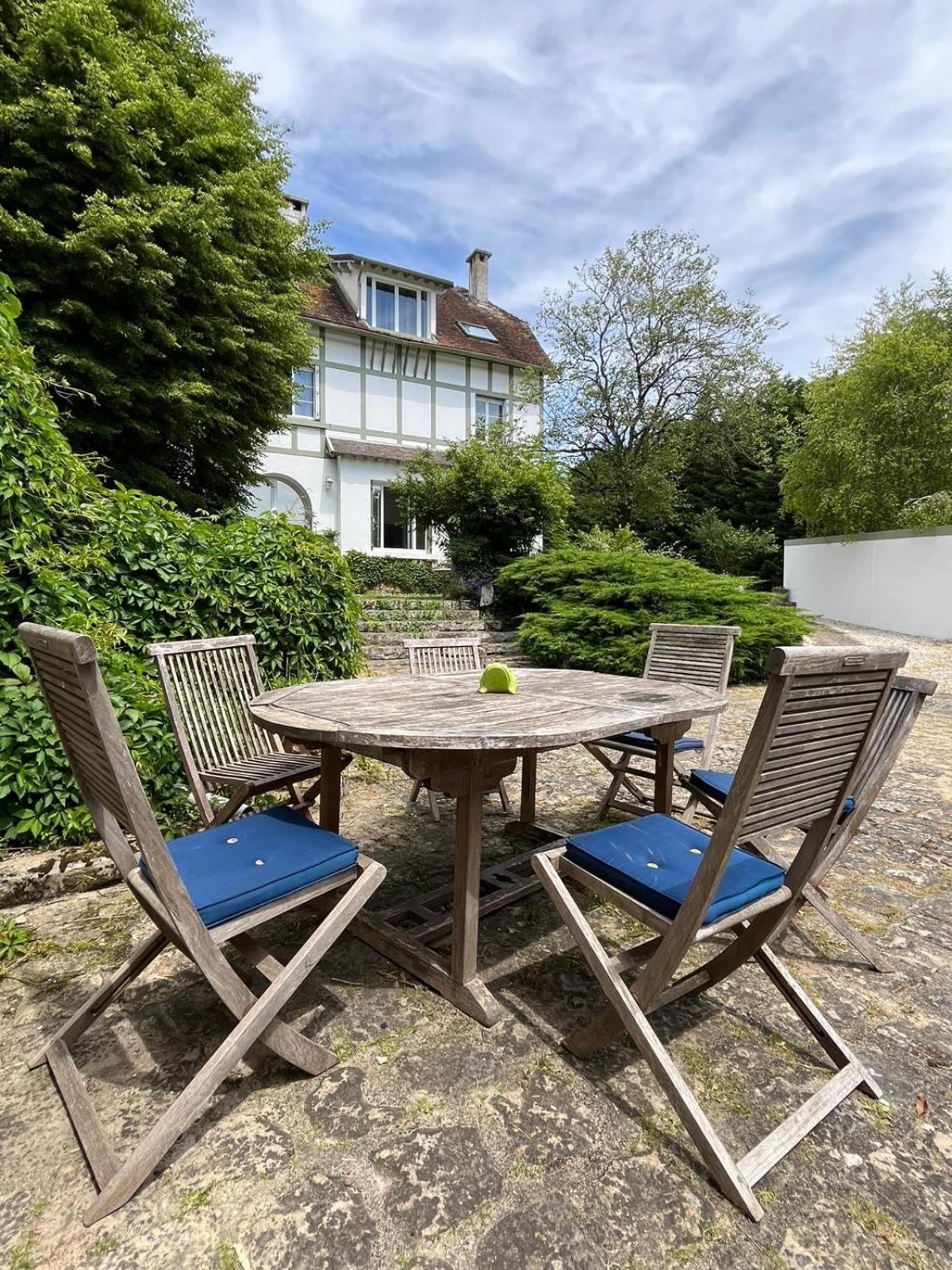 Les Ecuries Bed & Breakfast Recloses Dış mekan fotoğraf