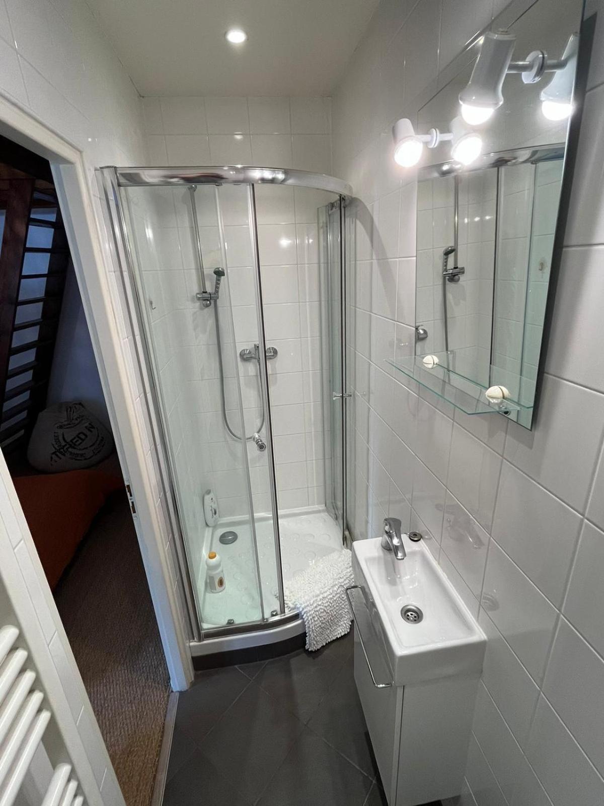 Les Ecuries Bed & Breakfast Recloses Dış mekan fotoğraf